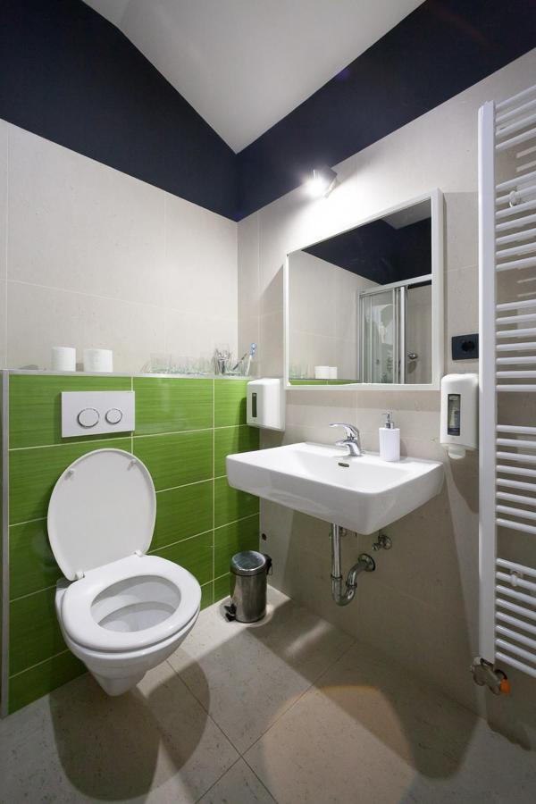 Centar W Hotel Osijek Buitenkant foto