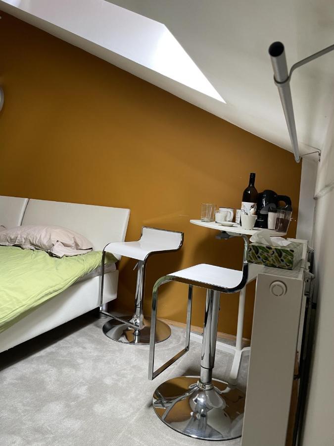 Centar W Hotel Osijek Buitenkant foto